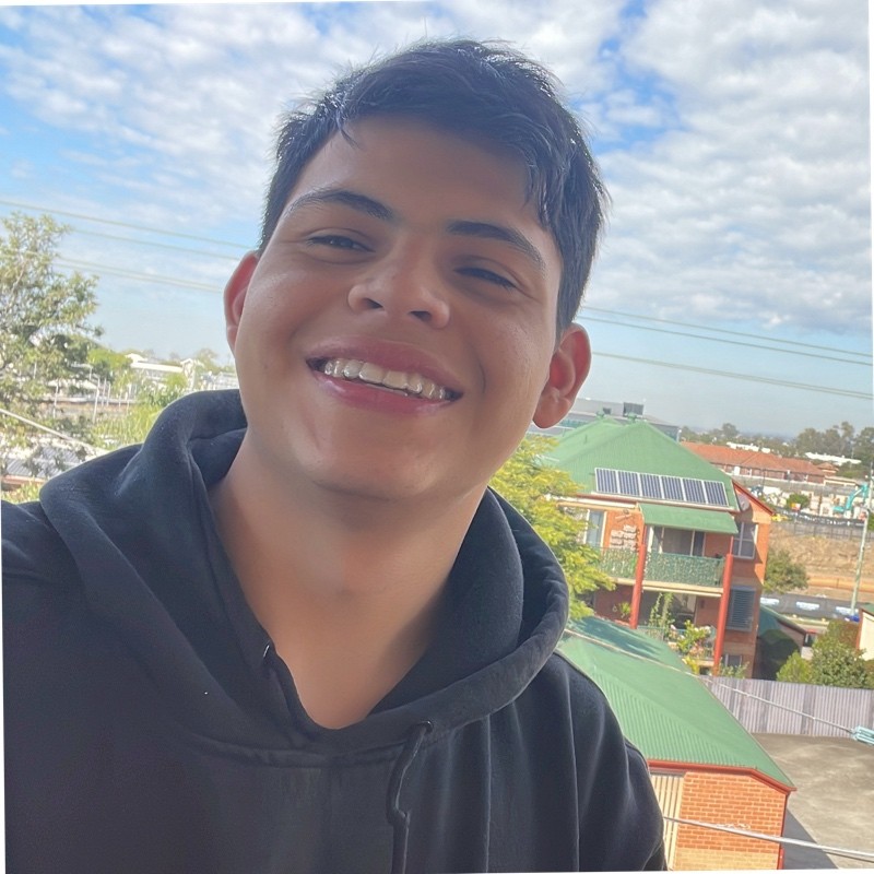 Foto de {{ member.name }}